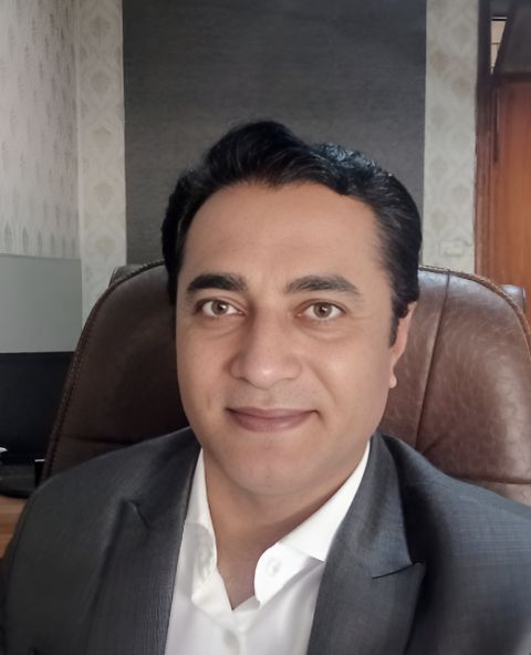 Dr. Faiz Baksh